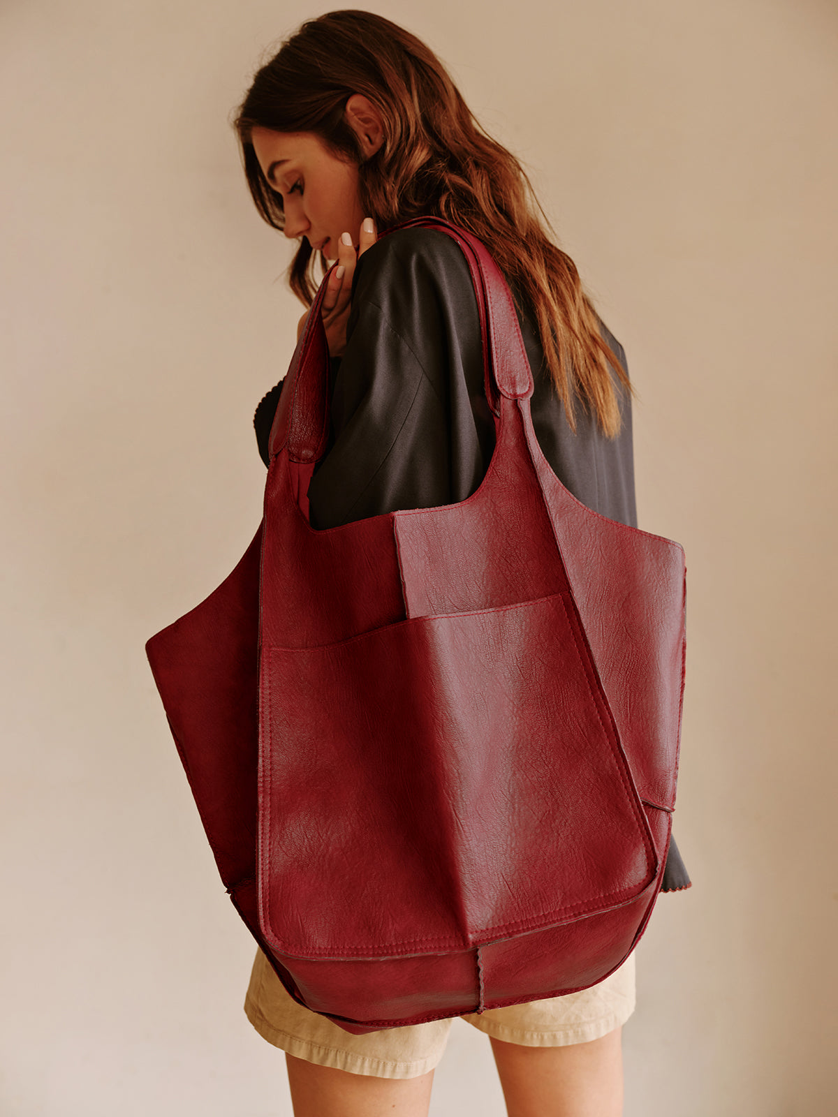 Bolsa Sinara Marsala - Oversized com Design Estruturado