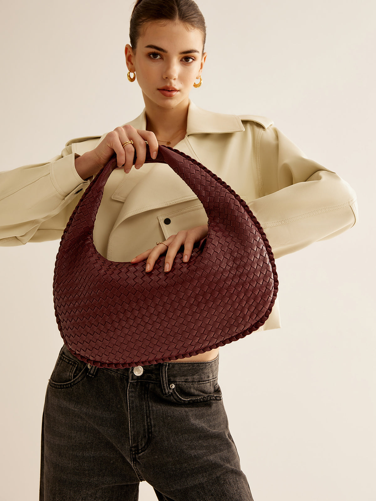 Bolsa Tranor - Estrutura Suave e Elegância Artesanal