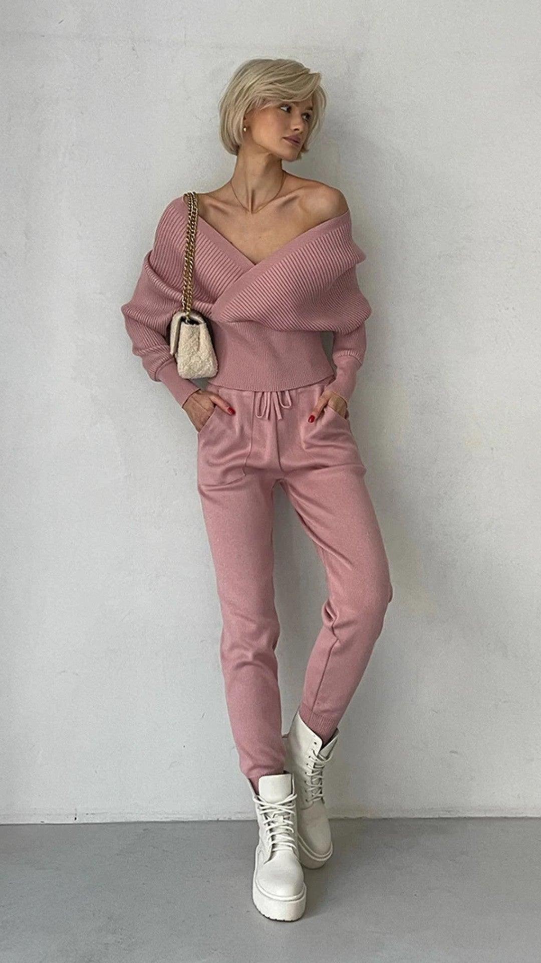 Conjunto Eloise - Tricô Modal com Blusa Transpassada e Calça (2 peças)