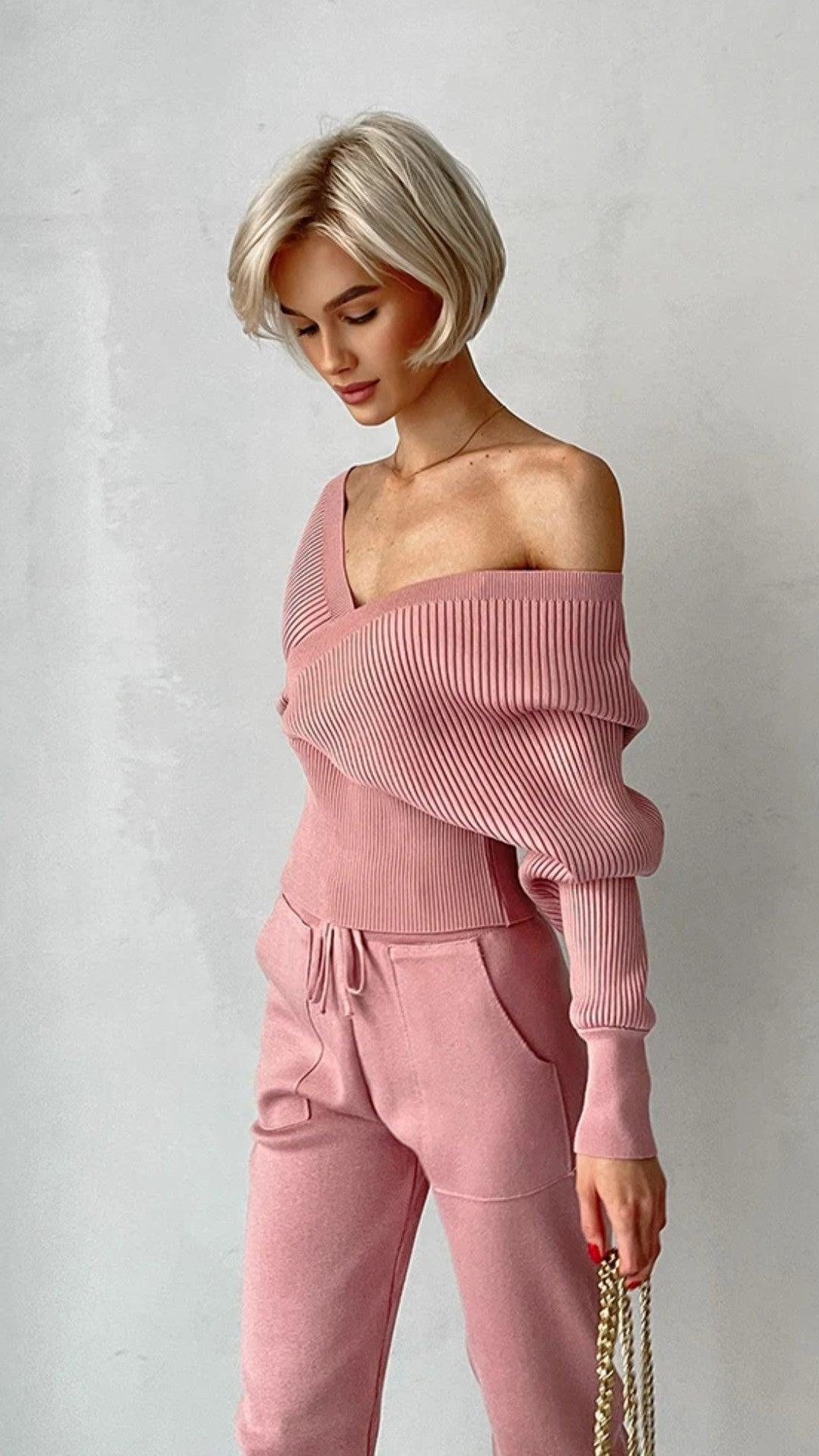 Conjunto Eloise - Tricô Modal com Blusa Transpassada e Calça (2 peças)
