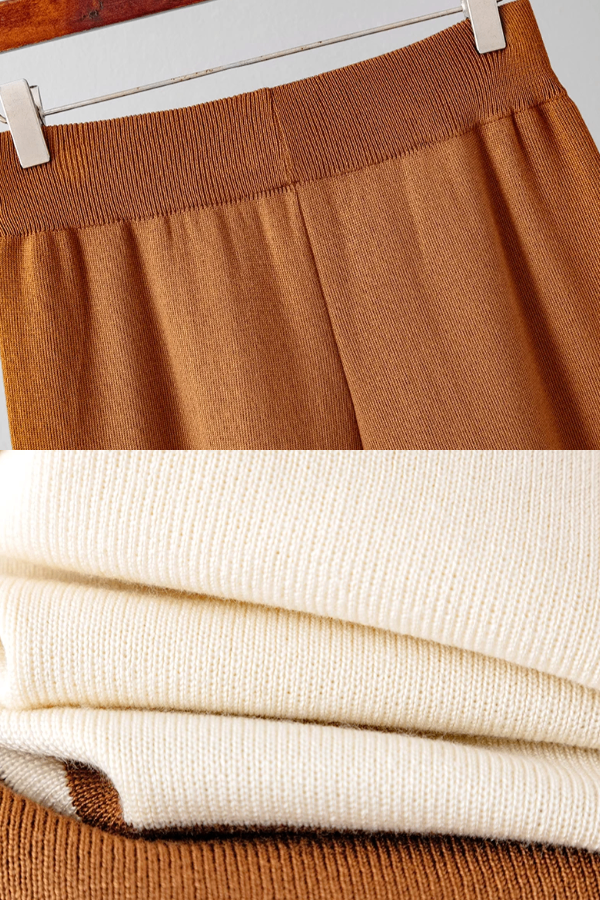 Conjunto Liora Listrado - Tricô Minimalista com Gola Alta (2 peças)